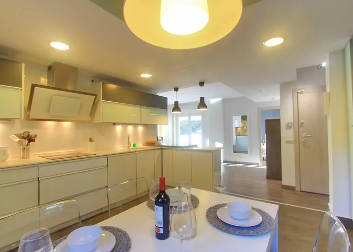2036 Modern Golden Duplex Penthouse Appartement *