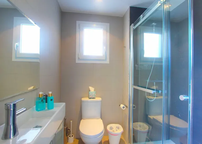 Appartement 2036 Modern Golden Duplex Penthouse *