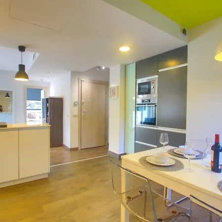 2036 Modern Golden Duplex Penthouse * מארבלה