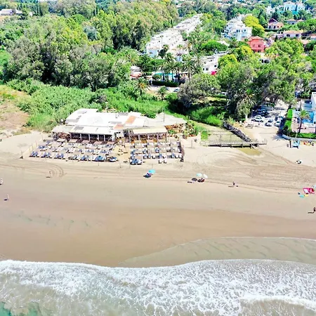 2036 Modern Golden Duplex Penthouse דירה